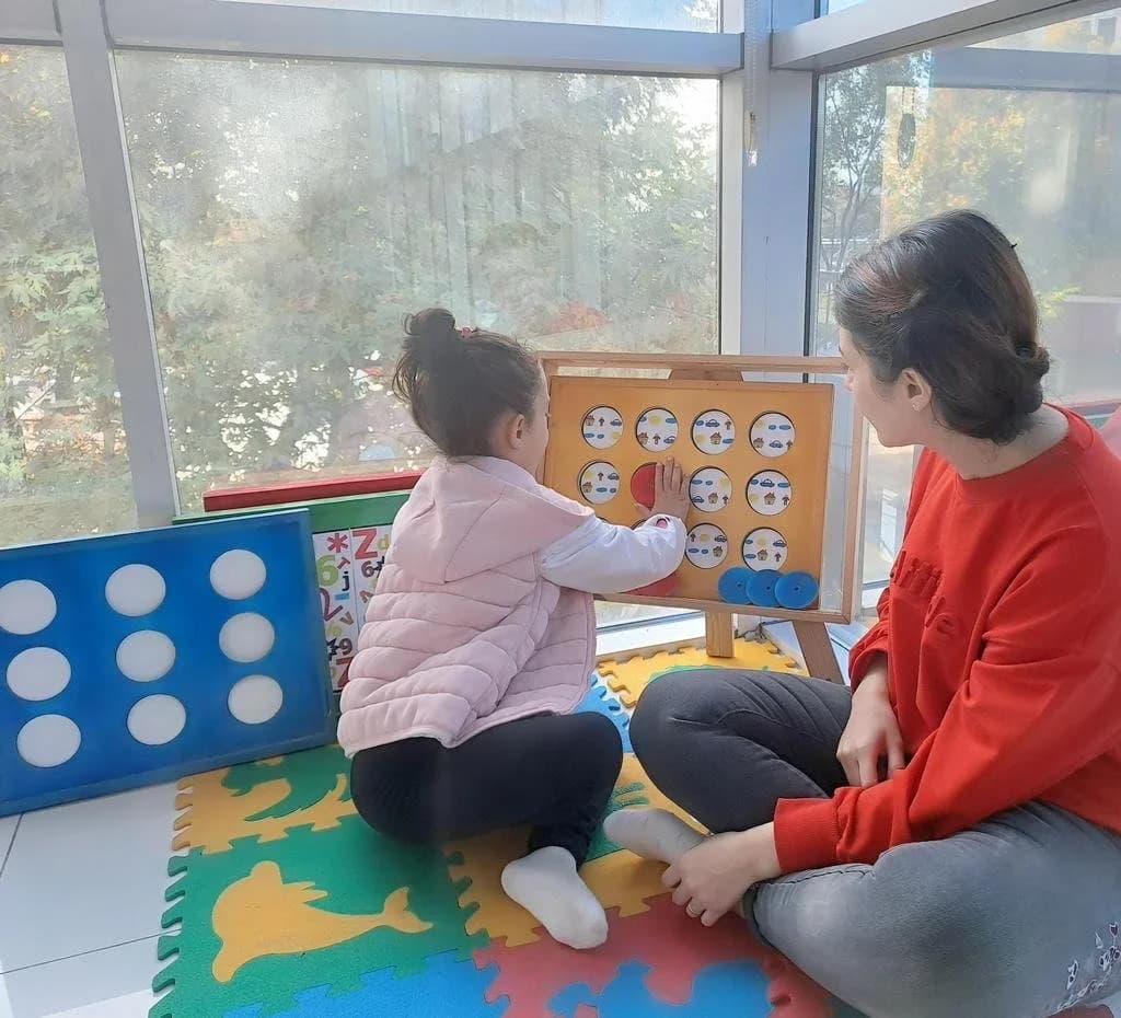 Dikkat Eğitimi & MOXO
